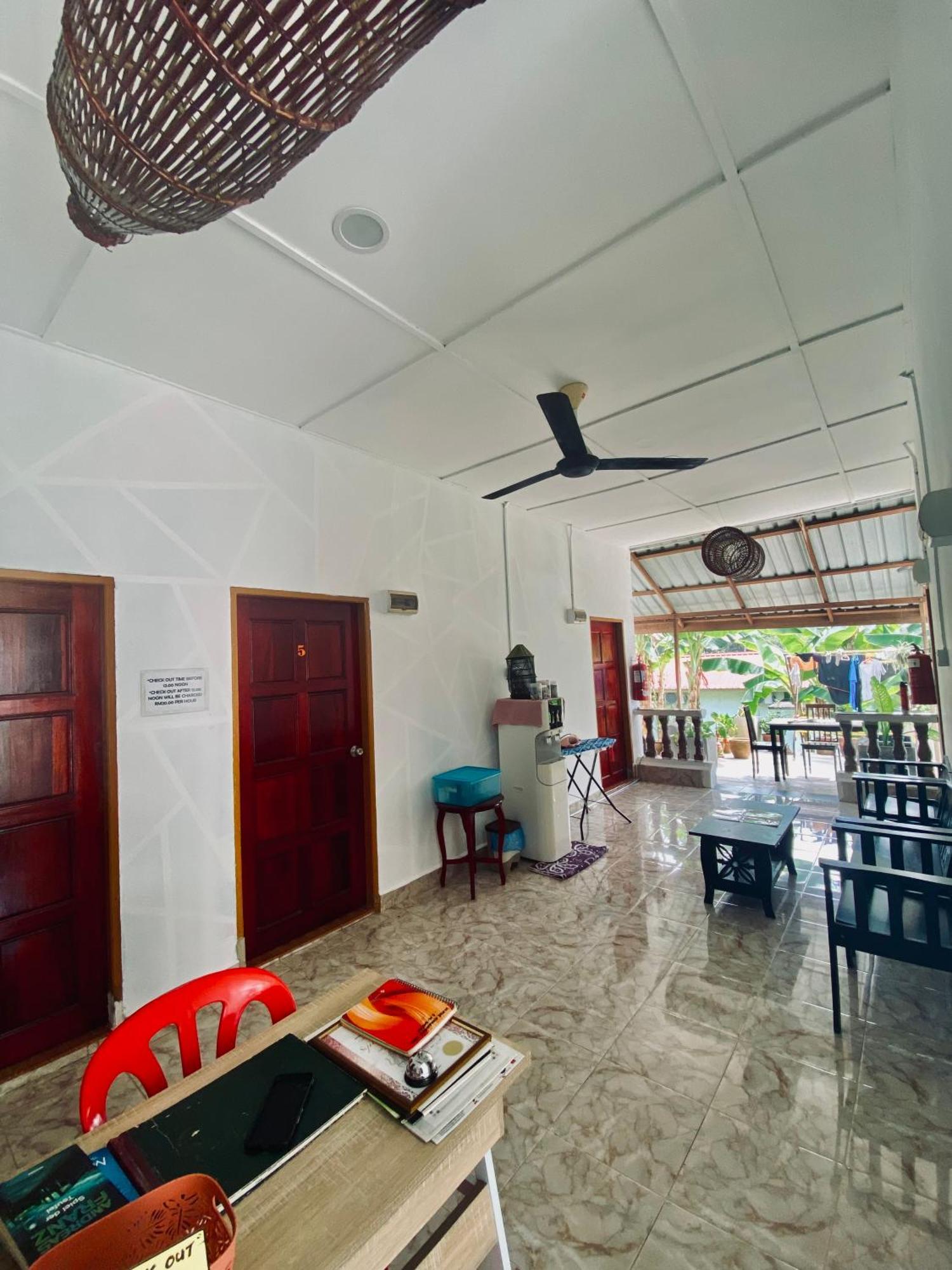 Abot Guest House Kuala Tahan Exterior foto